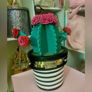 Rare Kate Spade 3D Cactus novelty Handbag